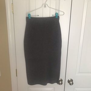 Aritzia Babaton skirt NEW